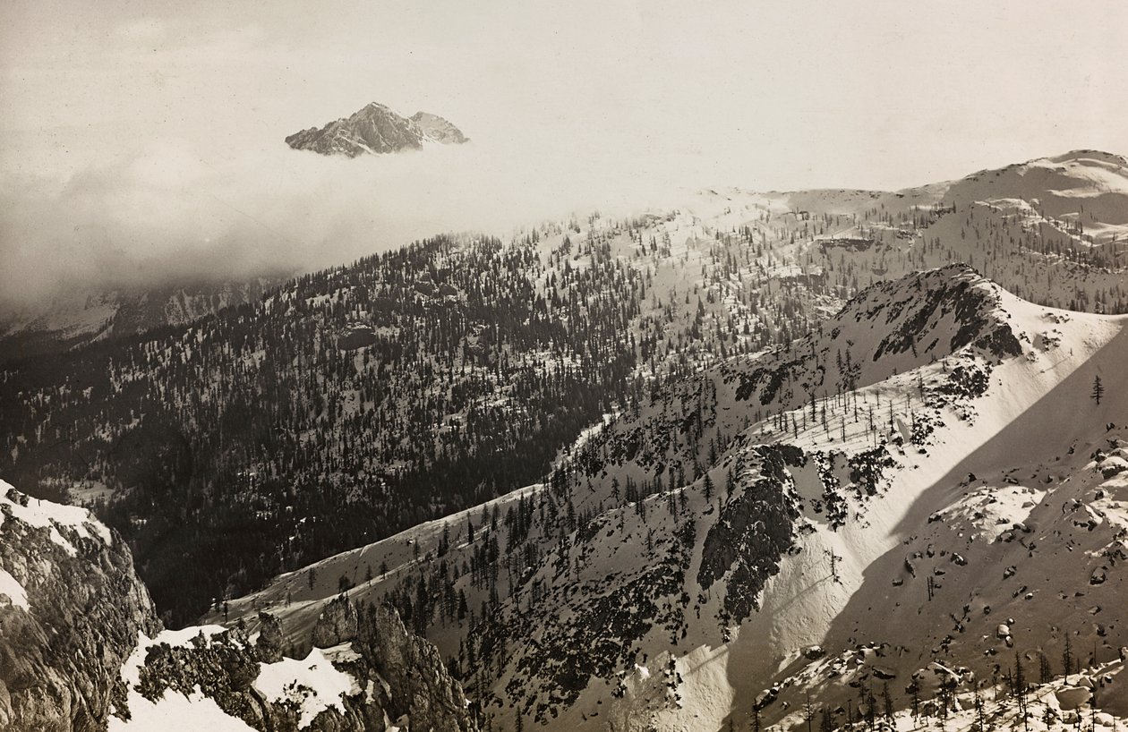 Album: My World War Memories of the South-Western Front in Carinthia, Italy, Trentino-Alto Adige 31/03/1915-12/11/1918: View of the Alps (b/w photo) by Josef Zohles