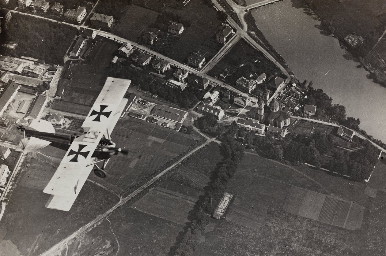 Album "Meine weltkriegs - Erinnerungen South-West Front (Carinthia, Italy, South Tyrol) 31/03/1915-12/11/1918 - Josef Zohles Wien": aircraft inspection by Josef Zohles