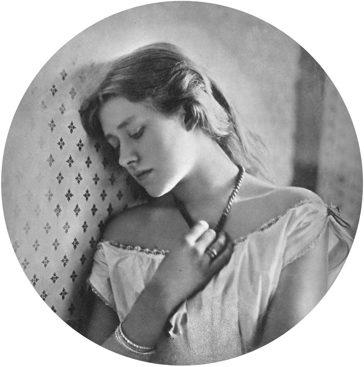 Ellen Terry at Age Sixteen by Julia Margaret Cameron