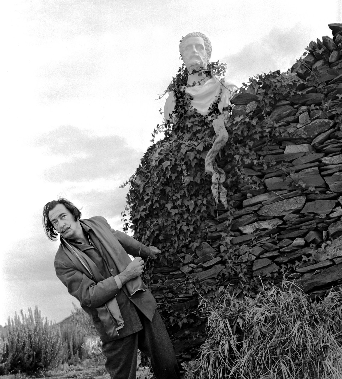 Salvador Dali in Port Lligat, November 1957 by Alec Hunter