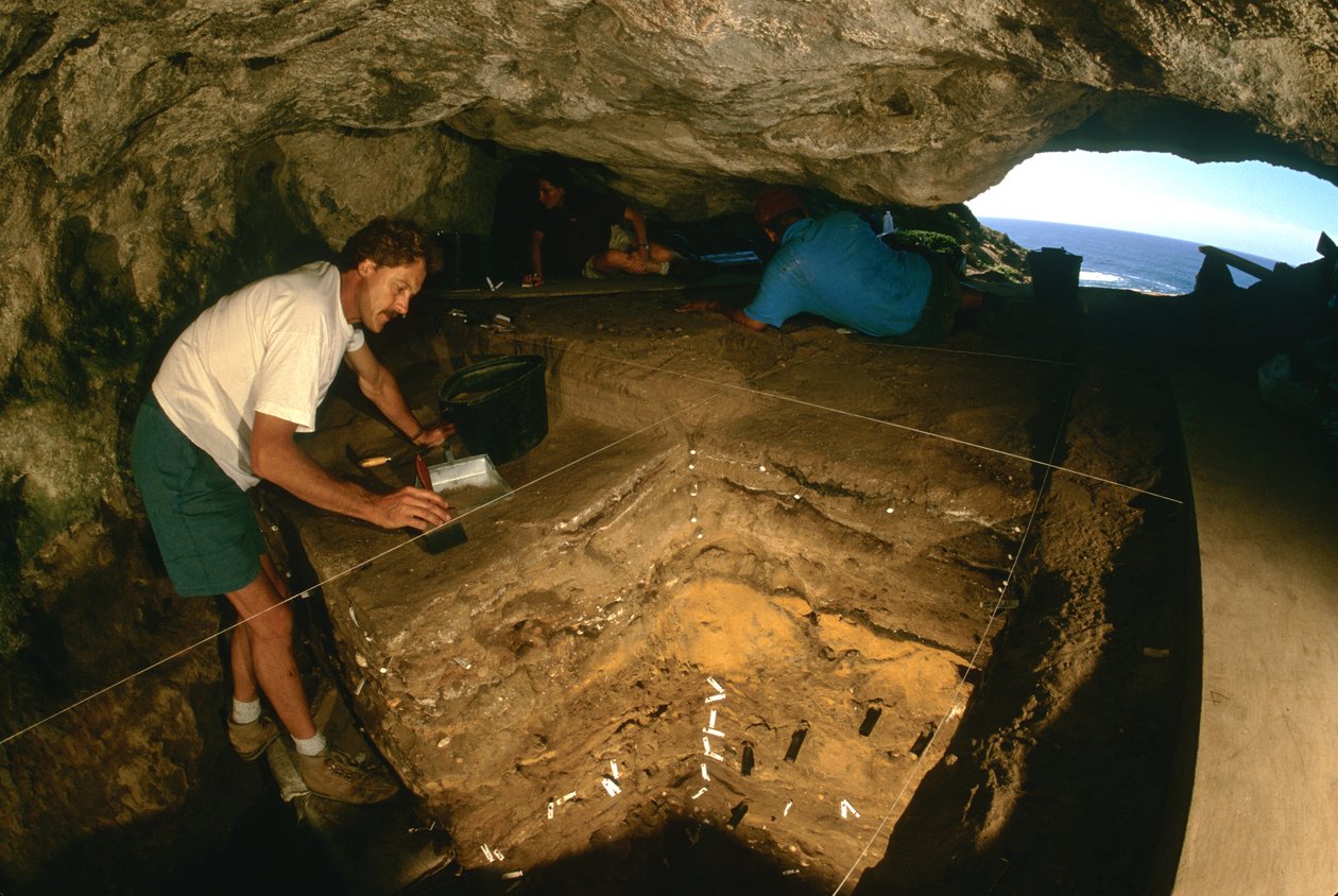 Ice Age Humans, Blombos Cave, Chris Henshilwood, 90,000 BP, South Africa, Modern Humans, 2000 by Kenneth Garrett