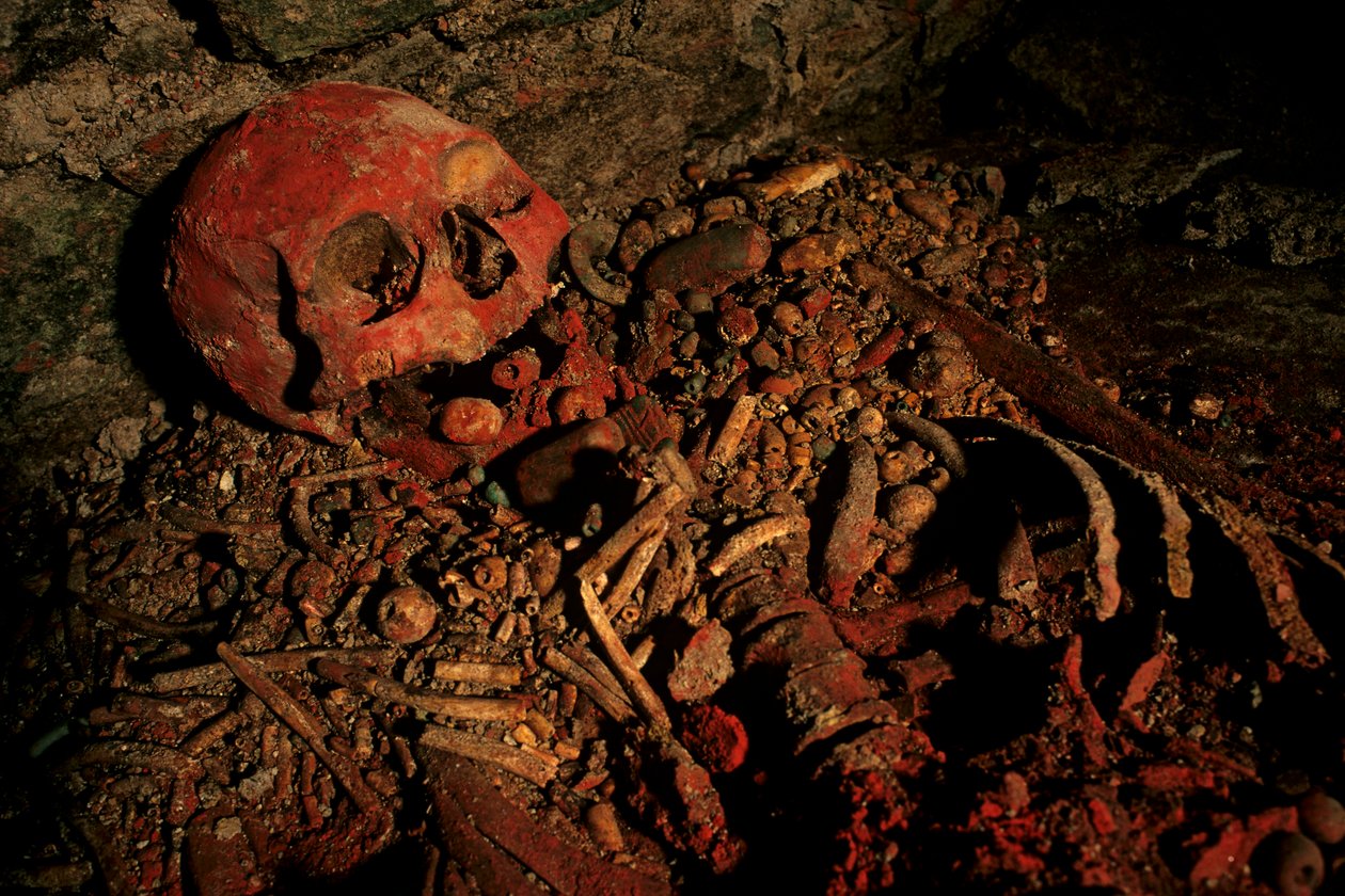 Maya archaeology, Copan, Honduras, Classic period, tomb, Robert Sharer, excavation by Kenneth Garrett