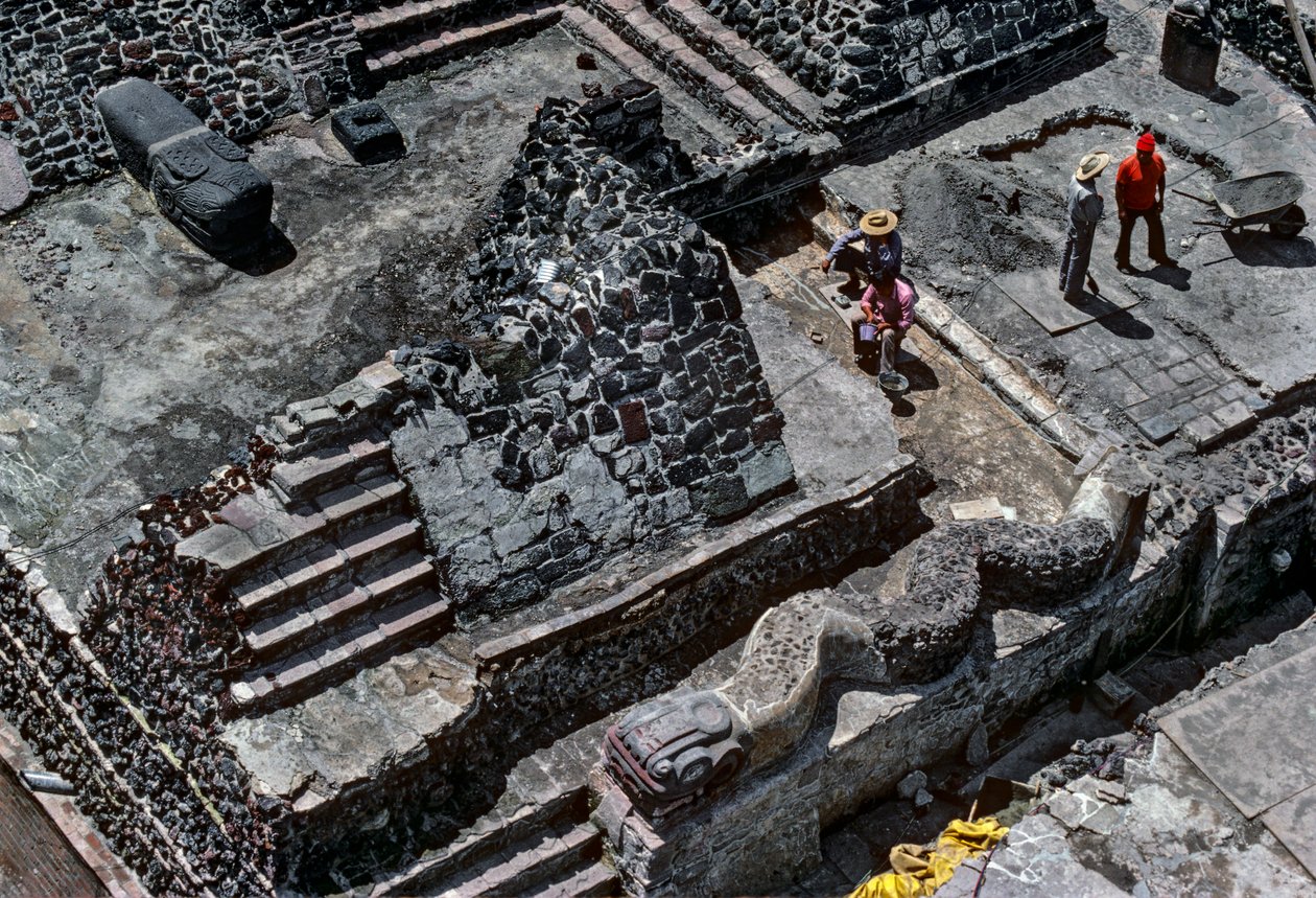 Tenochtitlan, Templo Mayor, Aztec, Calendar, Mexico, Archaeology, Mexico City, 2010 by Kenneth Garrett