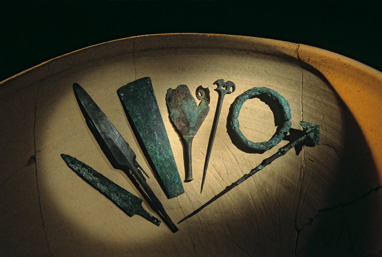 Urkesh, Hurrian Empire, Syria, 2400 BC, Giorgio Buccellati, bronze tools, spears, 2004 by Kenneth Garrett