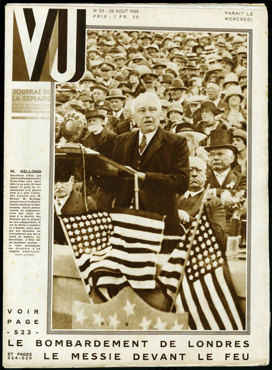 Portrait of Frank Billings Kellogg (1856-1937), American Politician, Senator of Minnesota and Secretary of State from 1925 to 1929, and Nobel Peace Prize in 1929, During a Speech at an American Congress. Keystone Photography, for the Cover of the Weekly VU by Keystone View Company