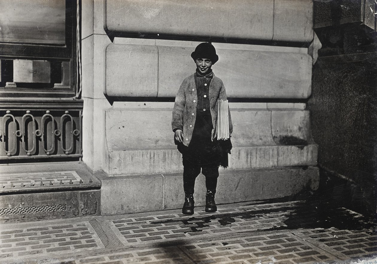 Newsboy by Lewis Wickes Hine
