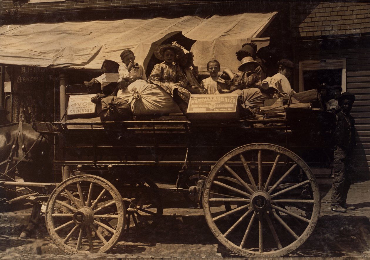 Child Workers in Wagon in Fell