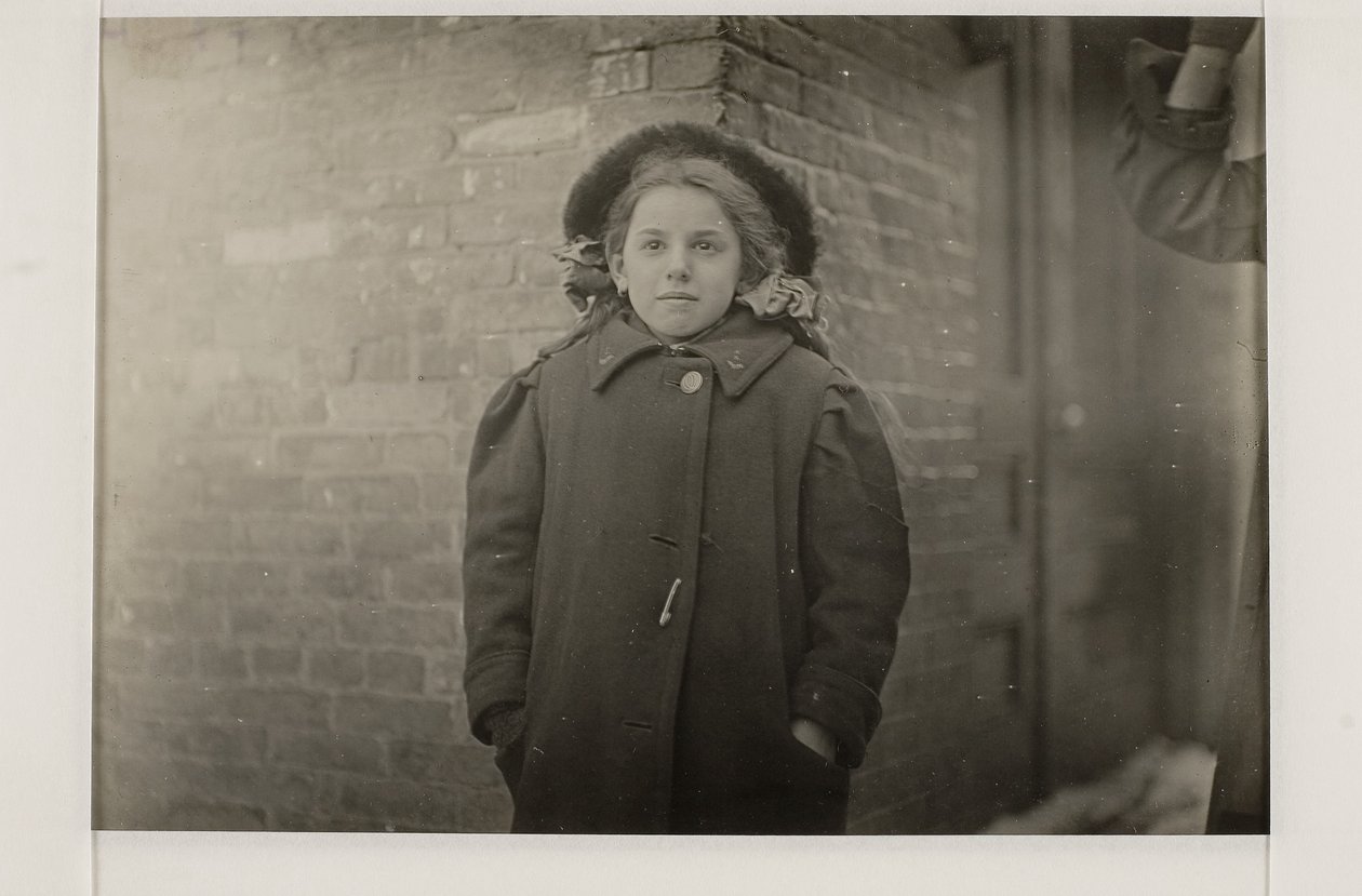 Mary Horn, Hartford, Connecticut, March 1909 by Lewis Wickes Hine
