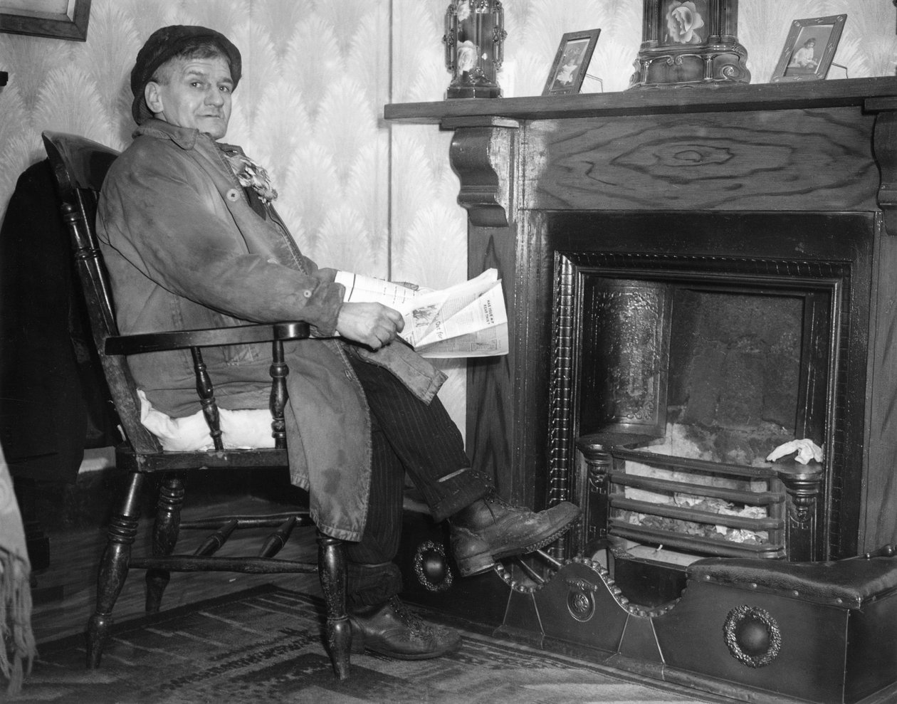 A South Wales coal miner, 28 January 1940 by Unbekannt Unbekannt