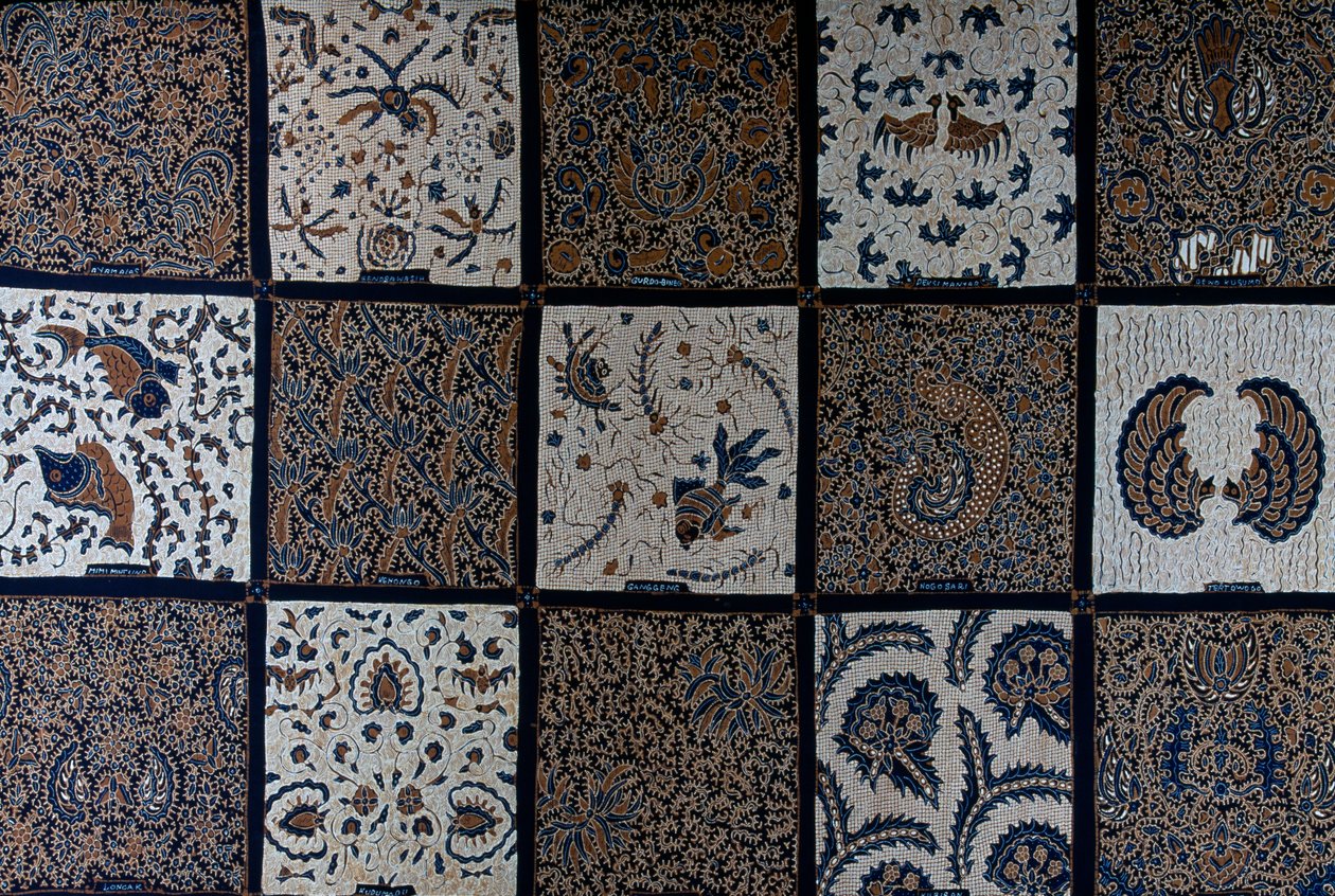 Batik with traditional designs from traditional colors, Surakarta, Java, Indonesia (detail) by Unbekannt Unbekannt