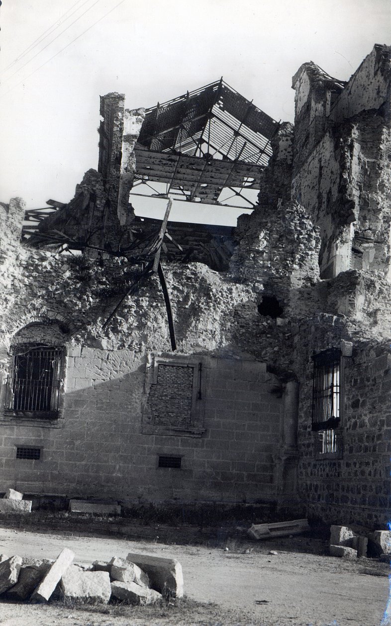 Damage in the Alcazar of Toledo Following the Siege by Unbekannt Unbekannt