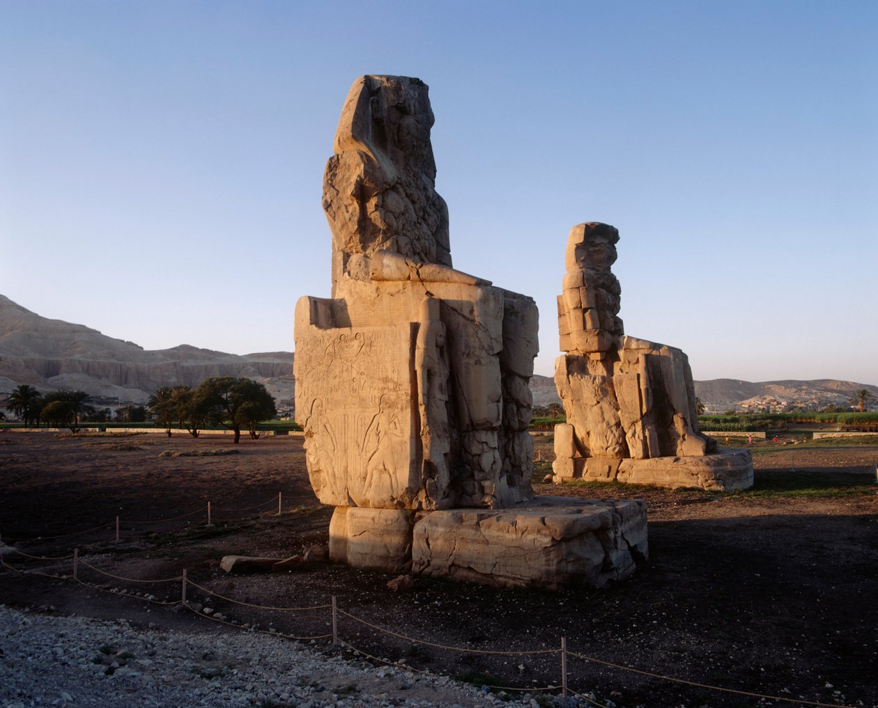 Statues of Amenhotep III, Karnak by Unbekannt Unbekannt