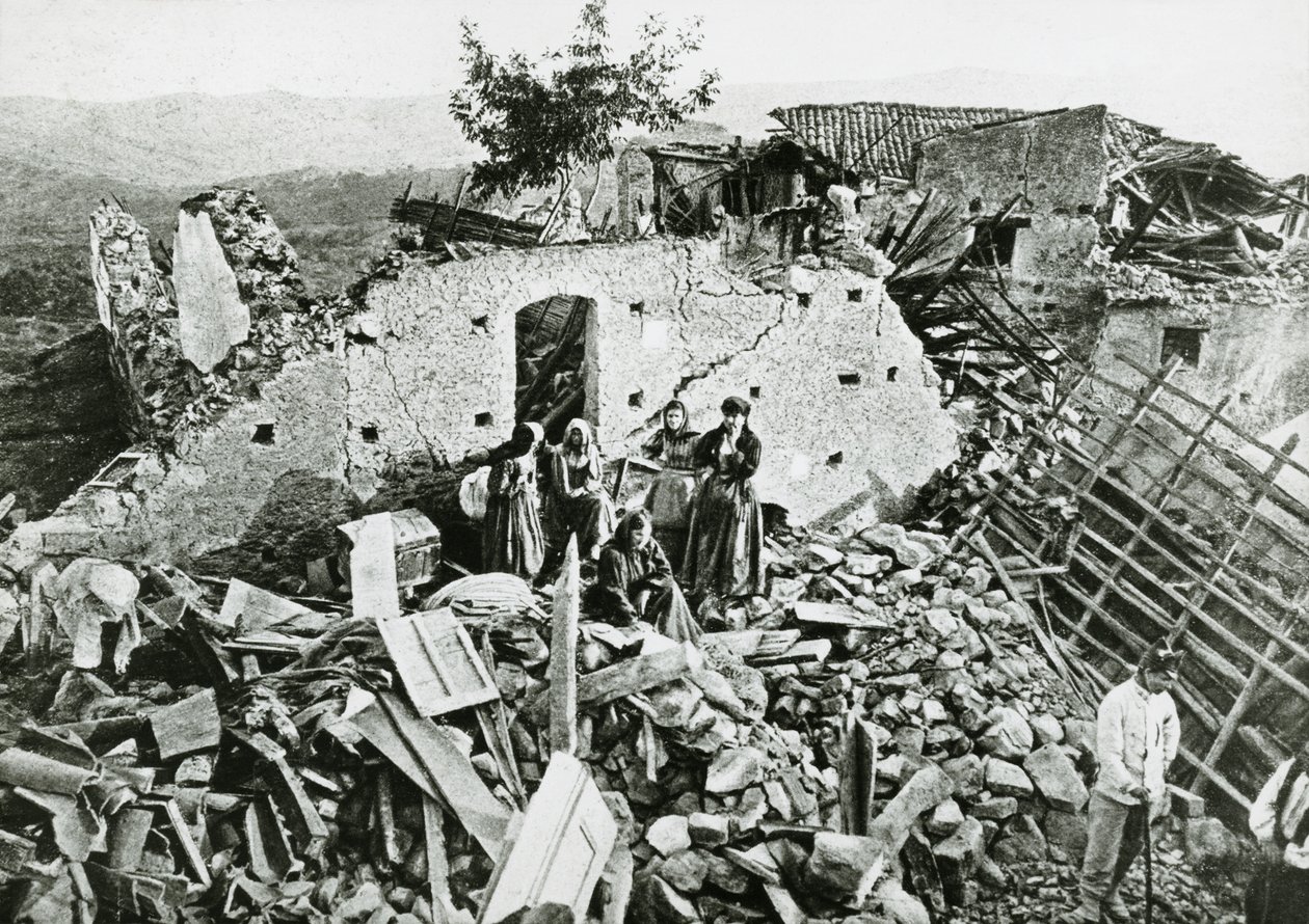 Survivors in the Rubble in Ferruzzano, Earthquake in Calabria by Unbekannt Unbekannt