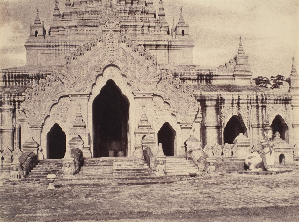 Amerapoora: East Door of the Maha-thugea-yan-tee Pagoda, September 1-October 21 by Linnaeus Tripe