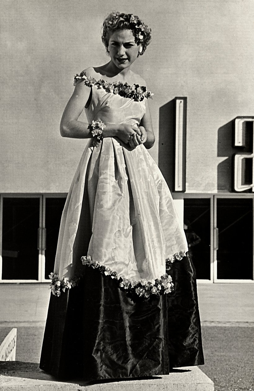 Model in ball gown created by the couture house Graldi by Luis Bogino