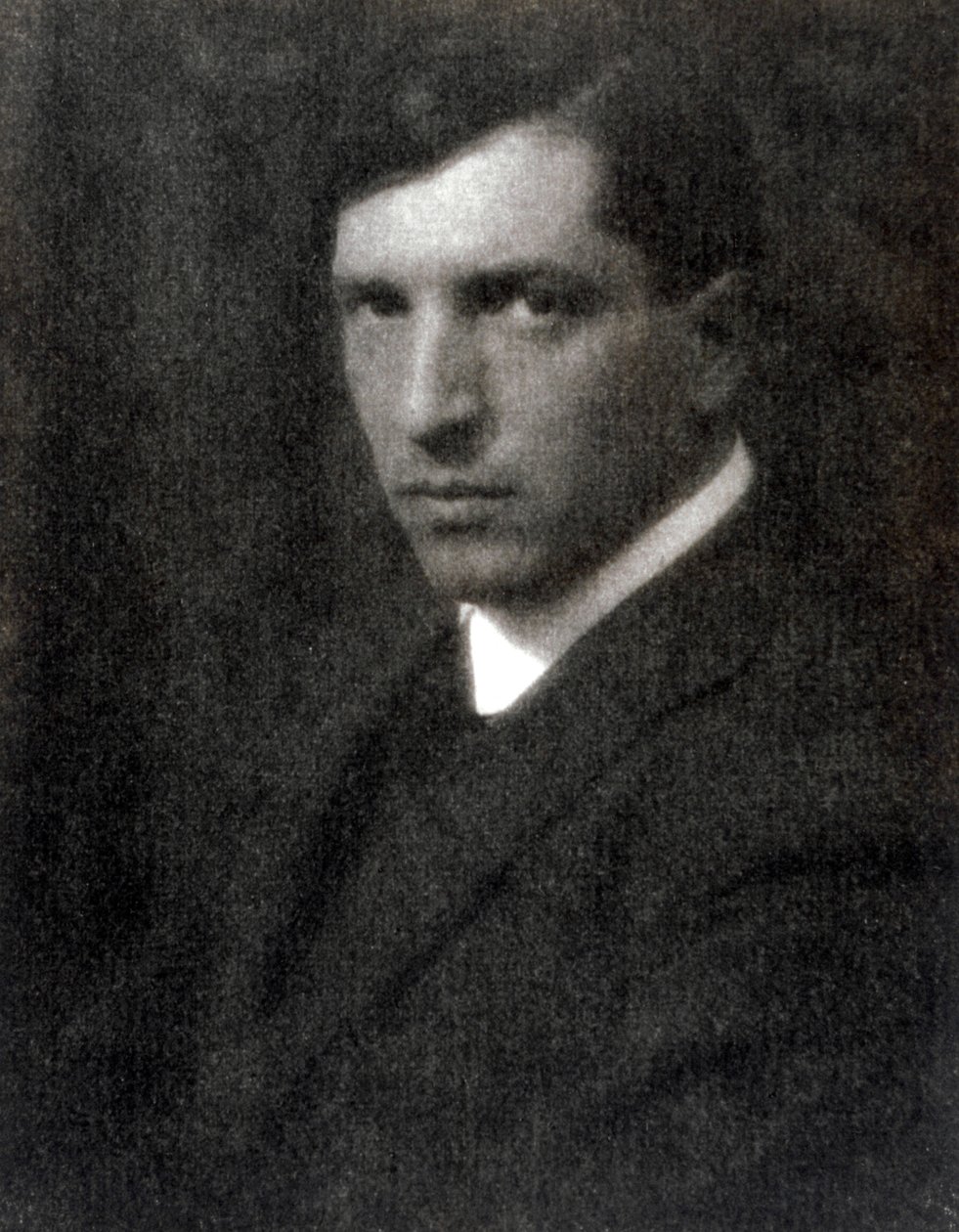 Half-length portrait of the painter Pietro Marussig, 28/11/1923 by Mario Castagneri