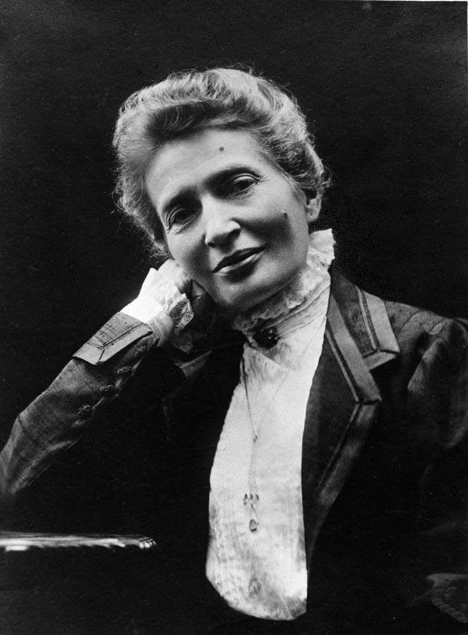 Portrait of Anna Kuliscioff, Russian Jewish revolutionary. Photograph by Mario Nunes Vis by Mario Nunes Vais