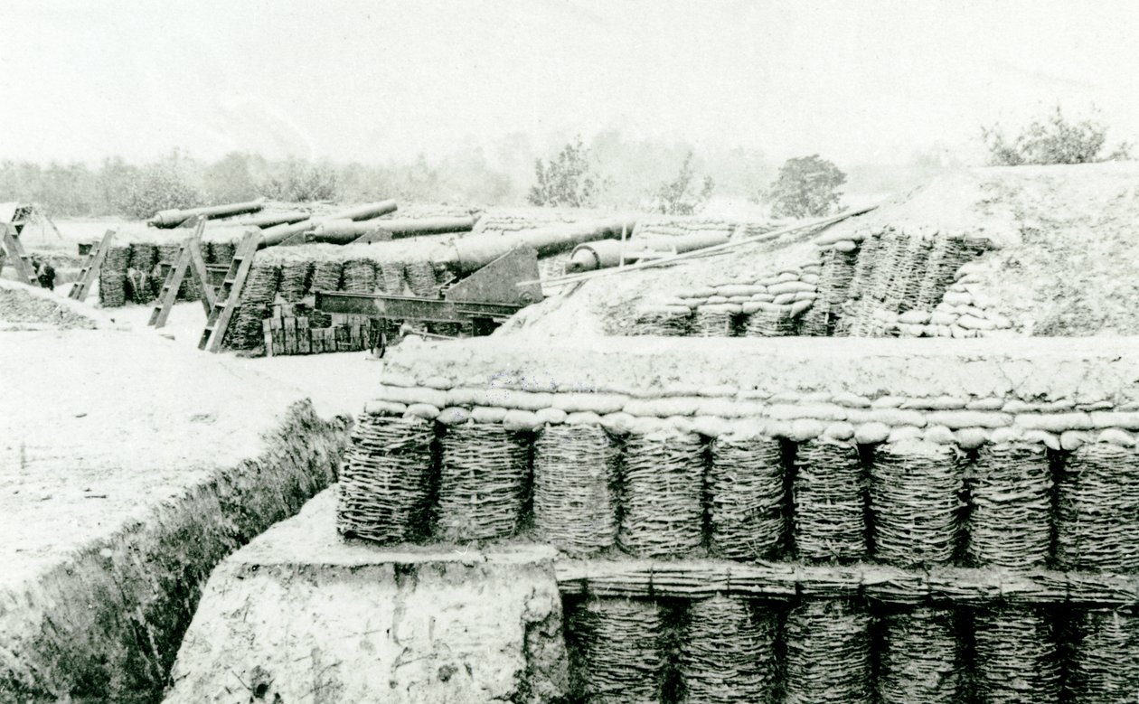 South-West view of Battery No. 1 at Farnholds House, York River, 1862 by Mathew B. Brady