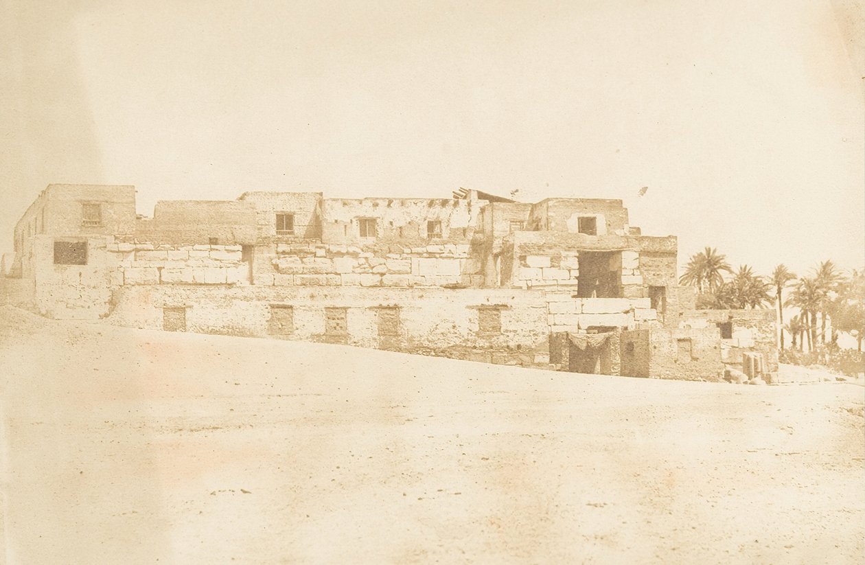 Habitation of the crew of the Luxor barge, built on the terrace of the Palace, 1849-50 by Maxime Du Camp
