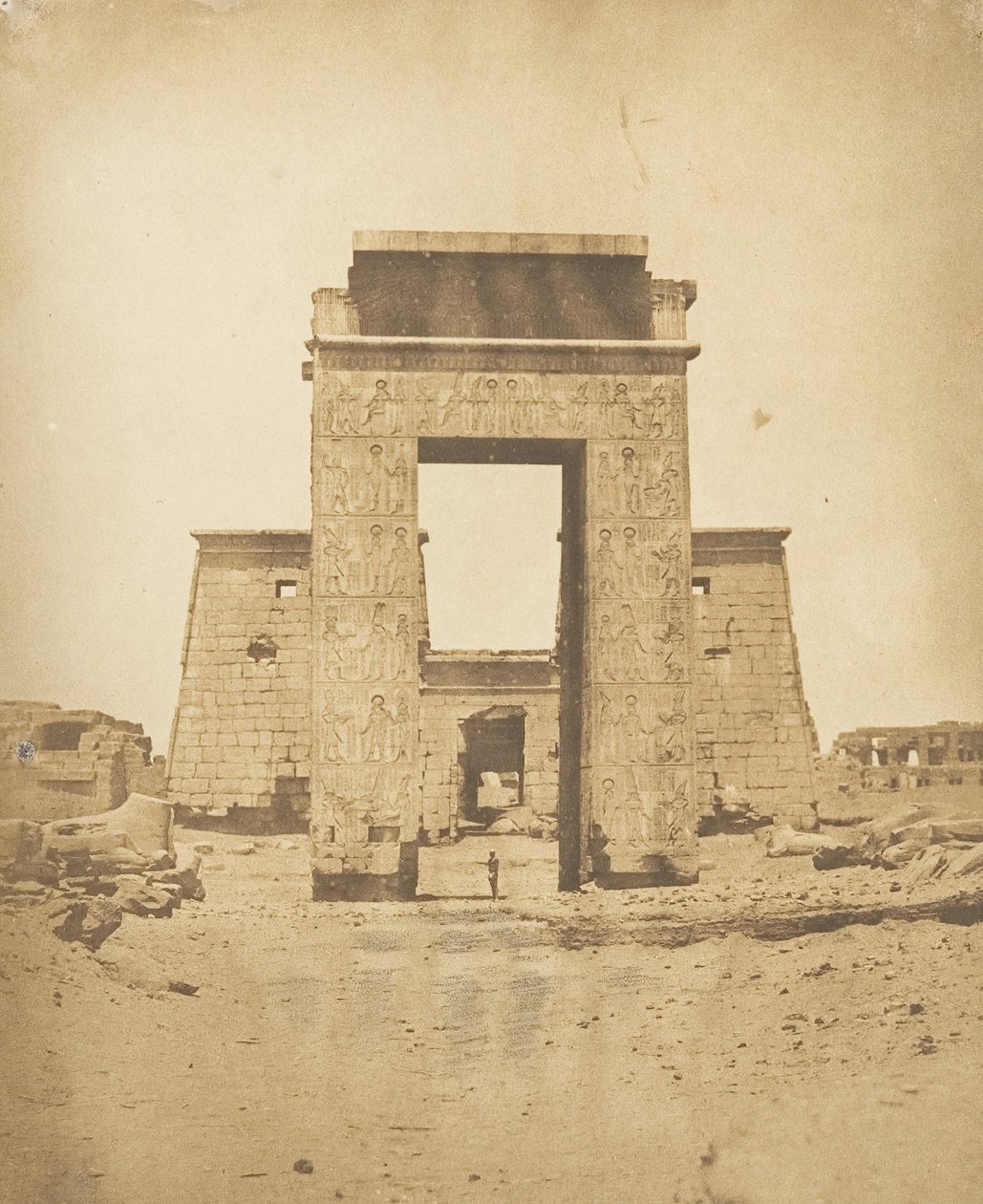 Propylone du Temple de Khons, à Karnac, Thèbes by Maxime Du Camp