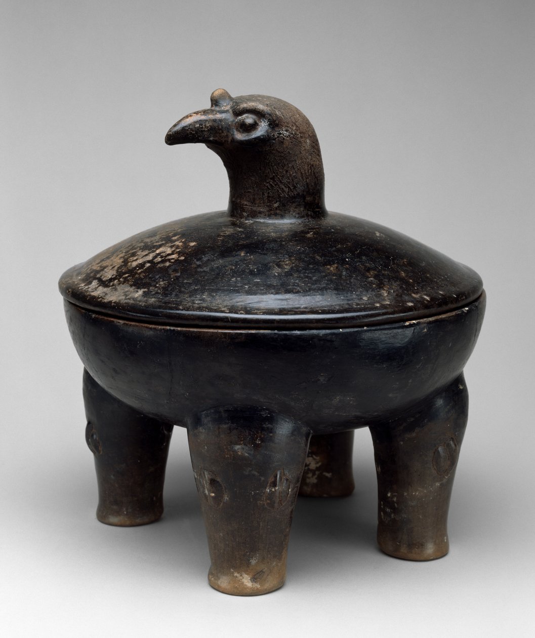 Covered Bowl with Bird Head Handle, Early Classic, 250-550 by Mayan