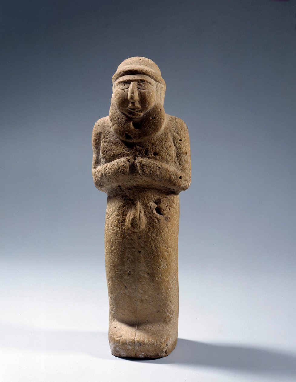 Mesopotamia: limestone statue of king naked priest. Urik period. 3200 BC. Paris, Louvre Museum by Mesopotamian School