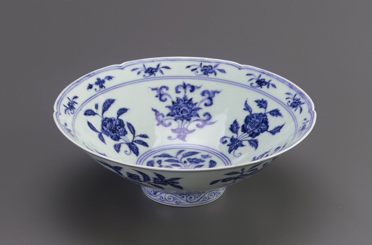 Bowl with conical sides and foliate rim, Jingdezhen, Jiangxi province, 1426-35 by Ming Dynasty Chinese School