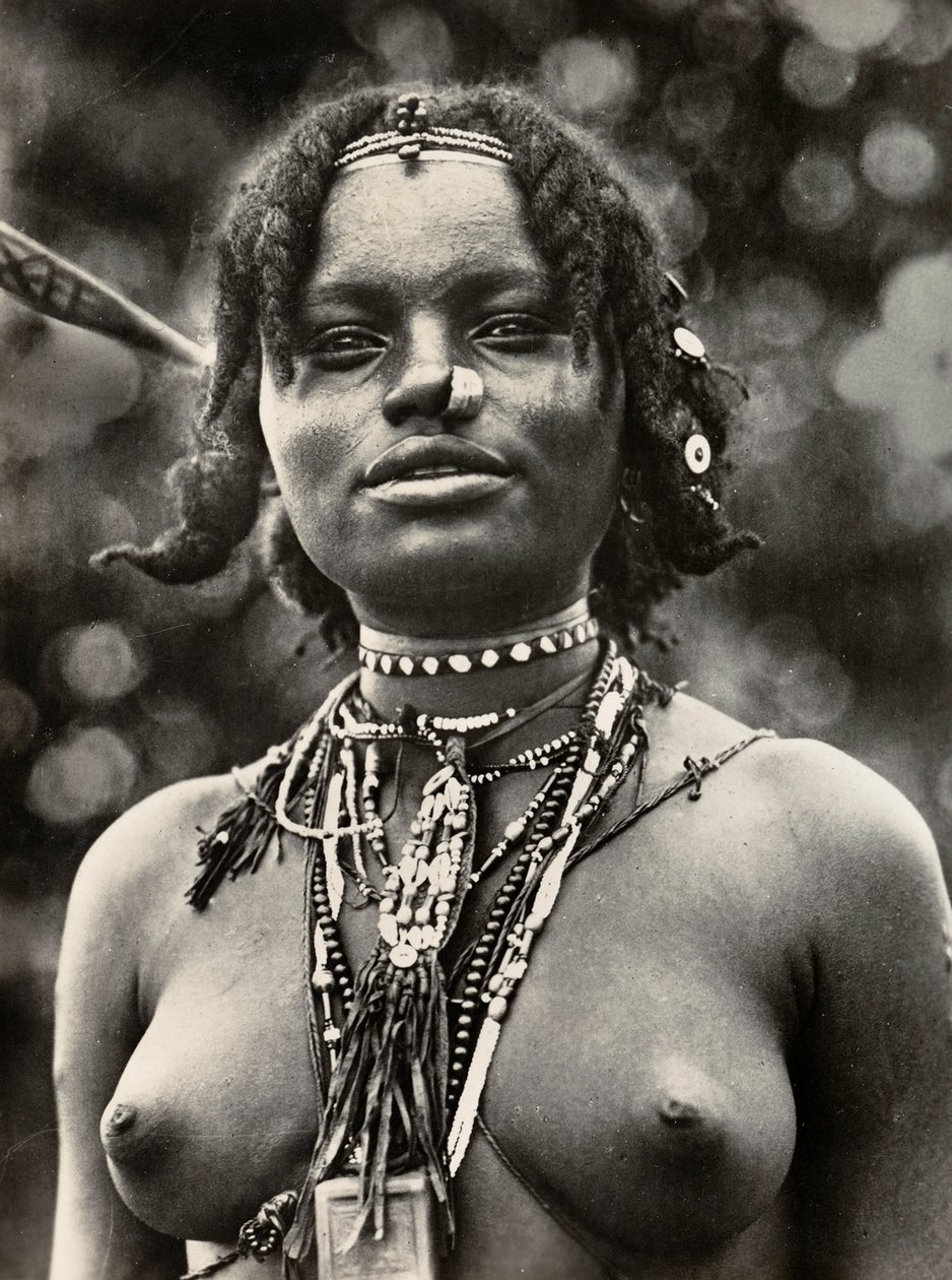 Building an Empire in the Fascist age: a Cunama woman by Modestino Baldinetti