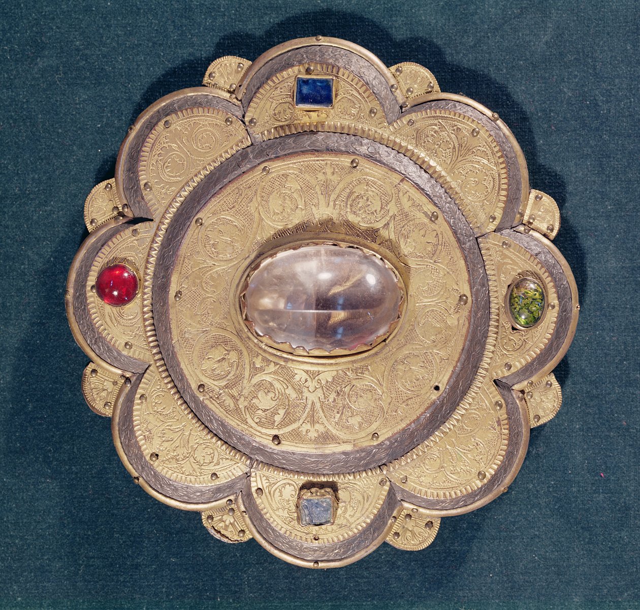 Polylobed reliquary, 13th century by Mosan School
