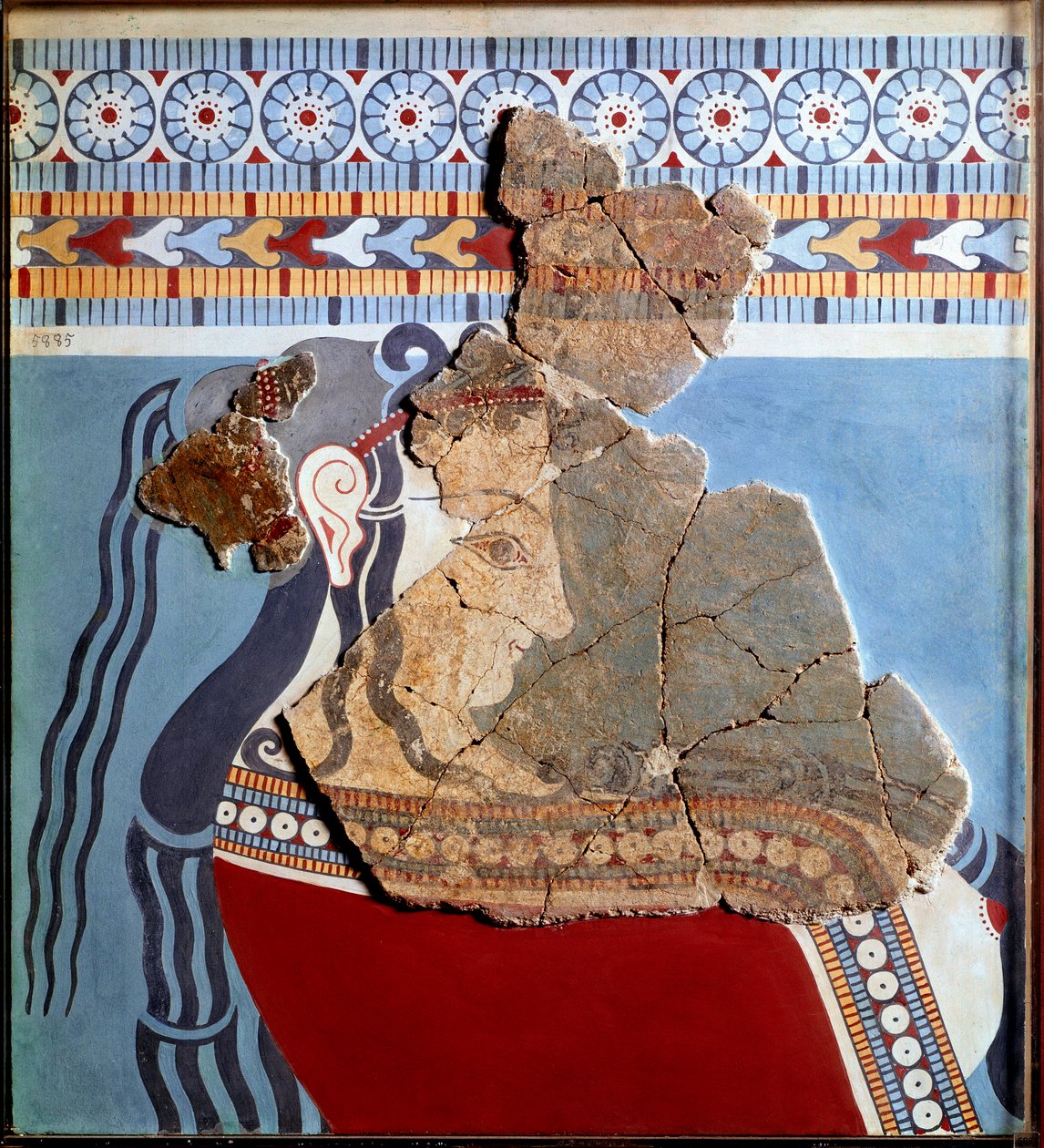 Mycenian art: female bust by Mycenaean