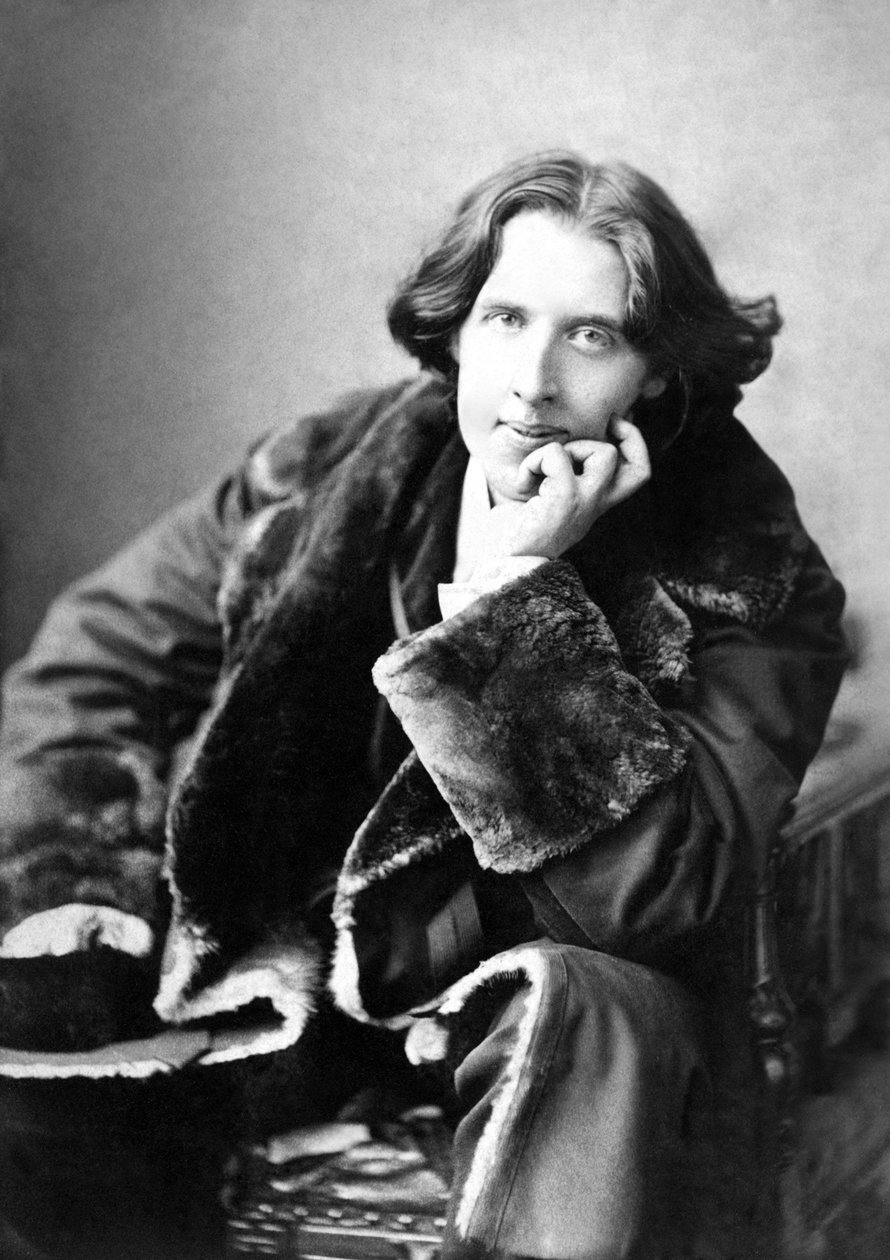 Oscar Wilde in his Favourite Coat, 1882 by Napoleon Sarony
