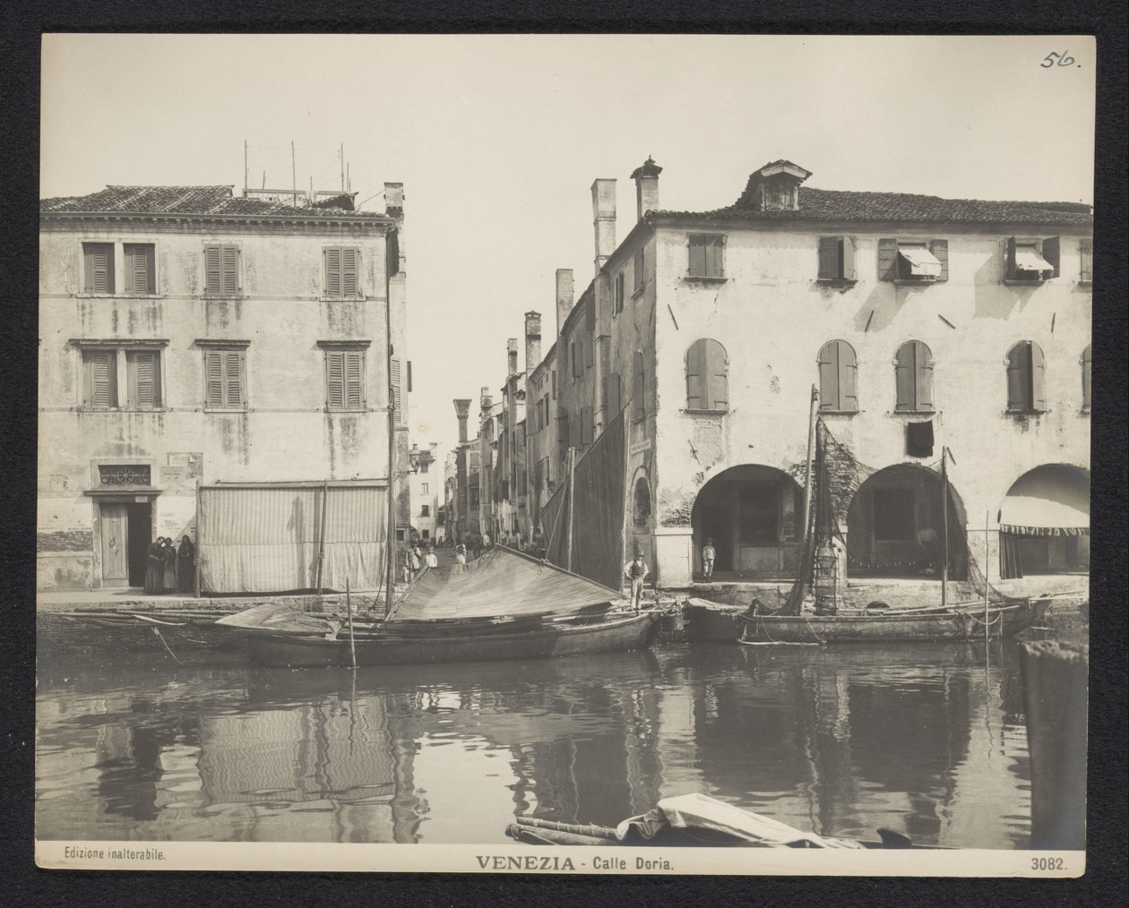 View of a Street in Venice by Neue Photographische Gesellschaft