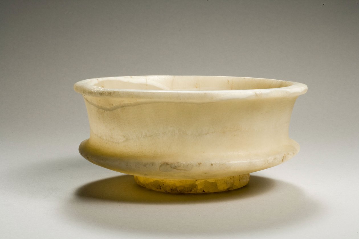 Tazza, 18th-19th Dynasty, 1540-1186 BC by New Kingdom Egyptian