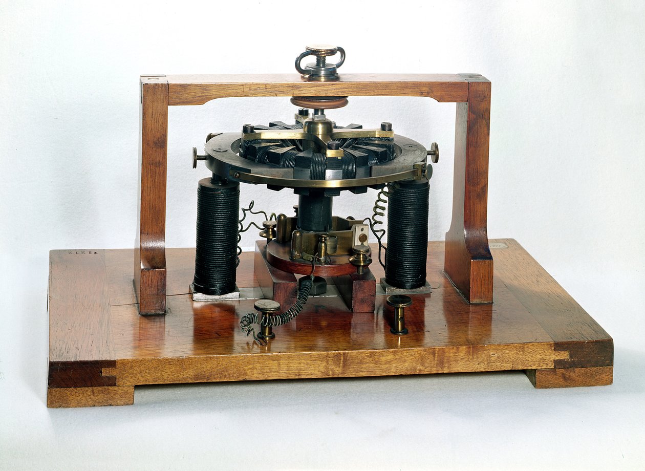 Copy of the Electro-Magnetic Macchinetta Invented by Antonio Pacinotti by Oreste Cini