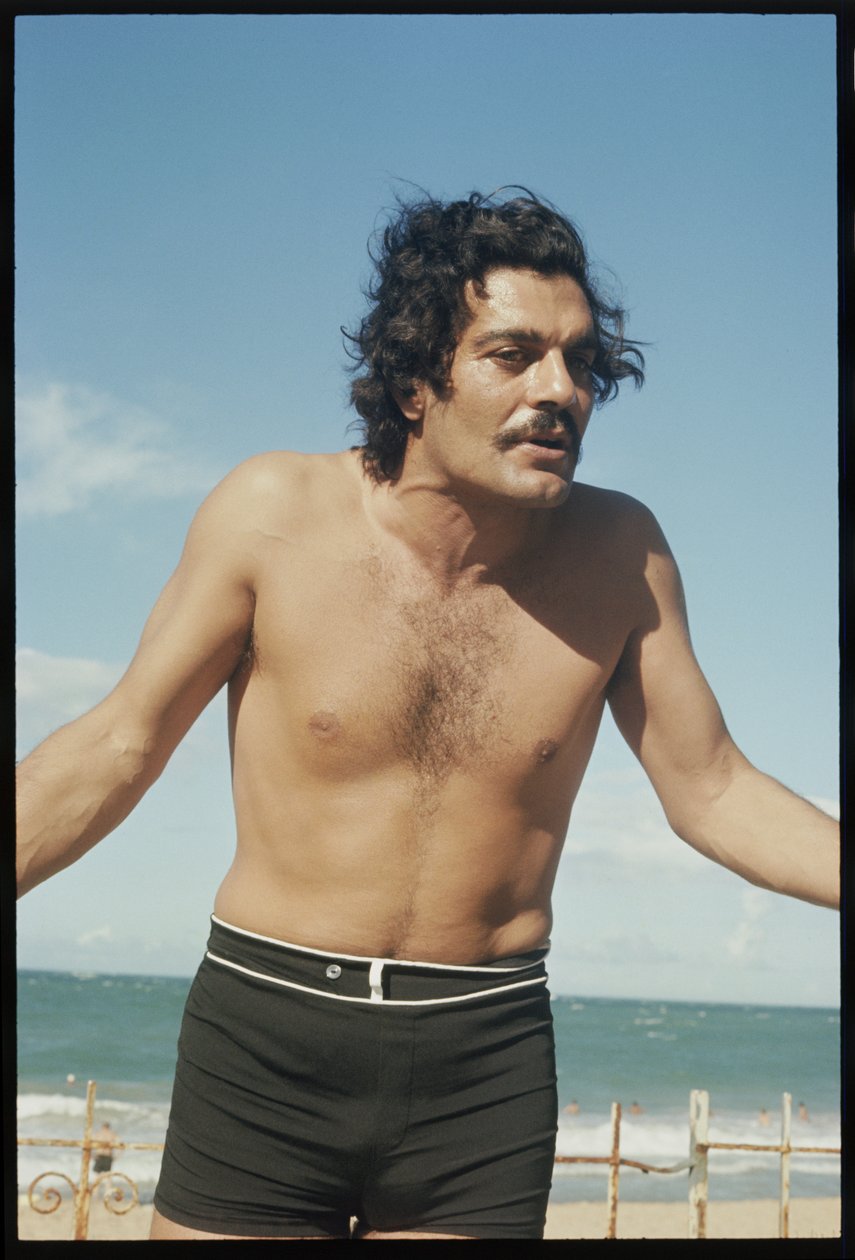 Omar Sharif on the beach by Orlando Suero