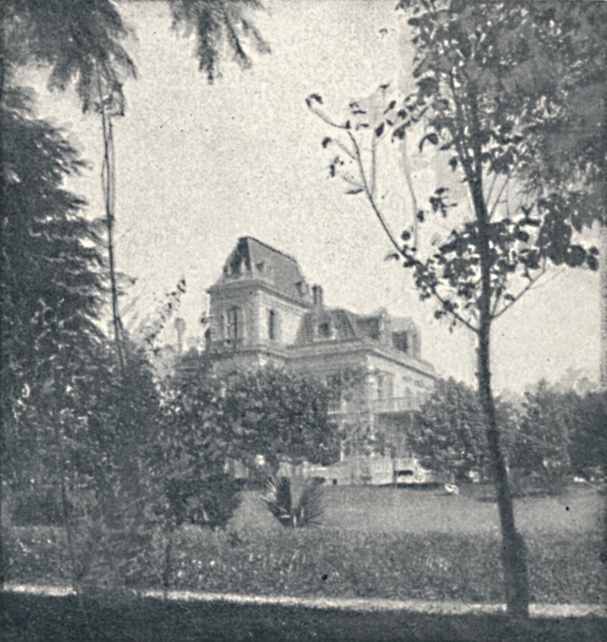 Palacete de Da. Veridiana Prado - Casas Particulares in São Paulo by Oscar Ernheim