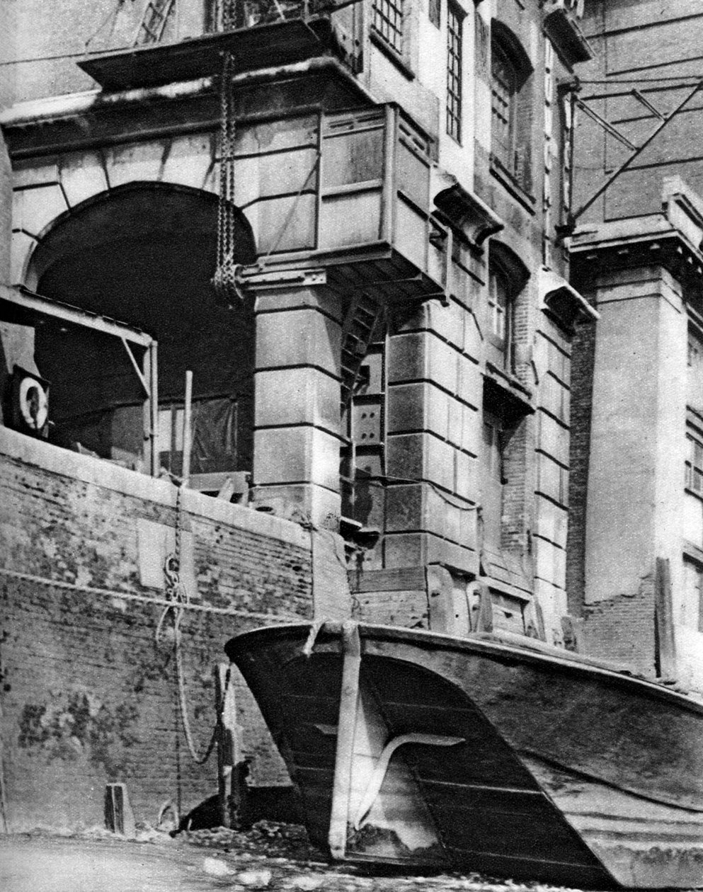 The remnants of a Thames-side city merchant mansion, near Cannon Street Station by Paterson
