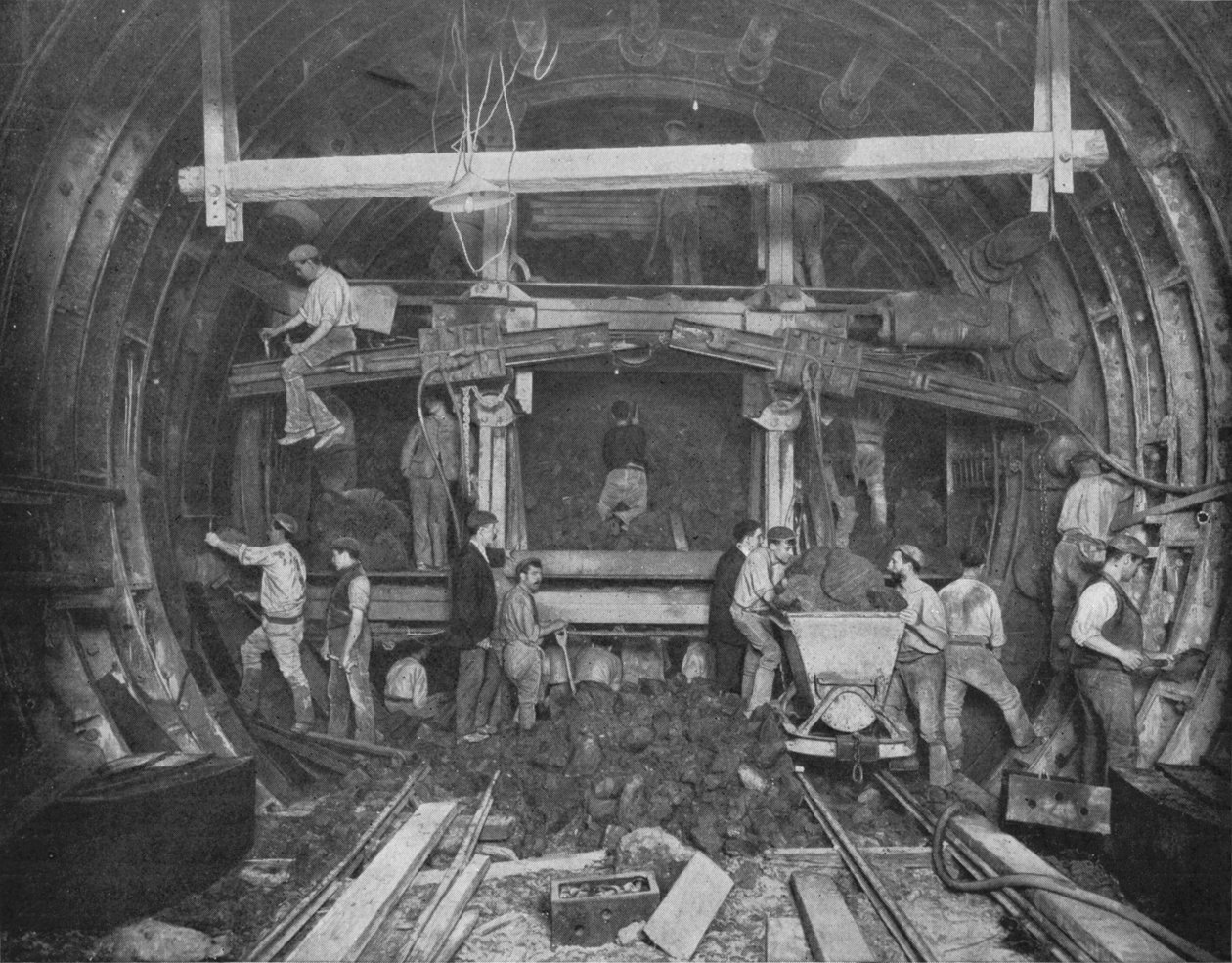 Excavating a Tube Railway, Great Northern and City Railway, London by Pearson and Son Ltd
