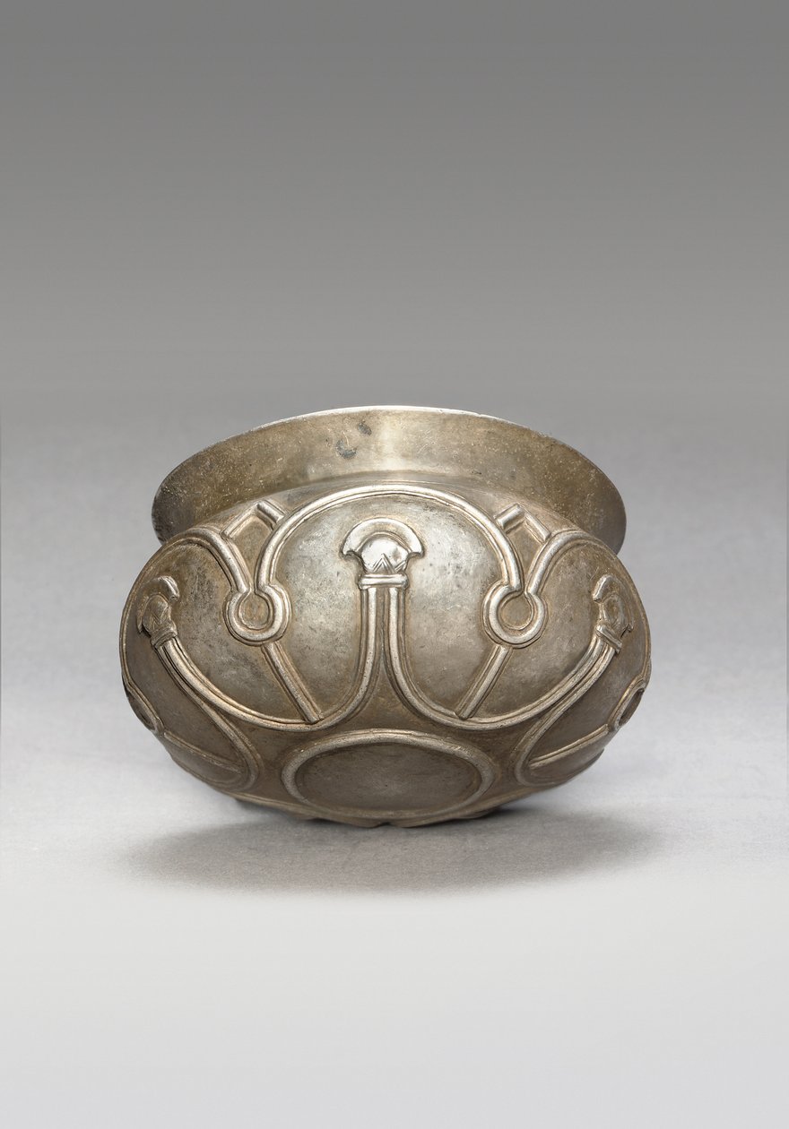 Pre-Achaemenid bowl by Persian School