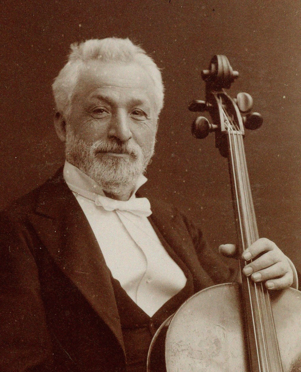 Portrait of the composer and cellist Gaetano Braga, c. 1875 by Photo studio Nadar.