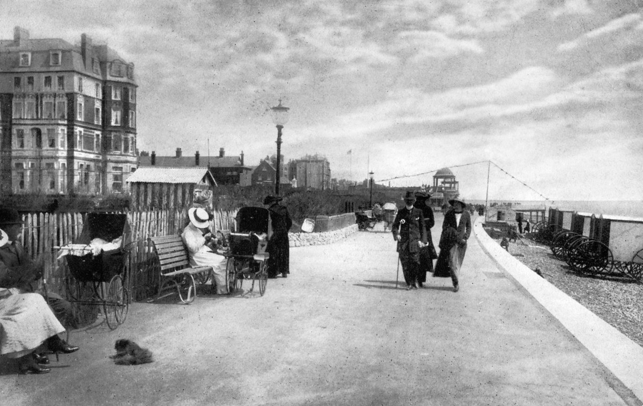 The Parade, Bexhill-on-Sea, East Sussex, early 20th century by Photochrom Co Ltd of London