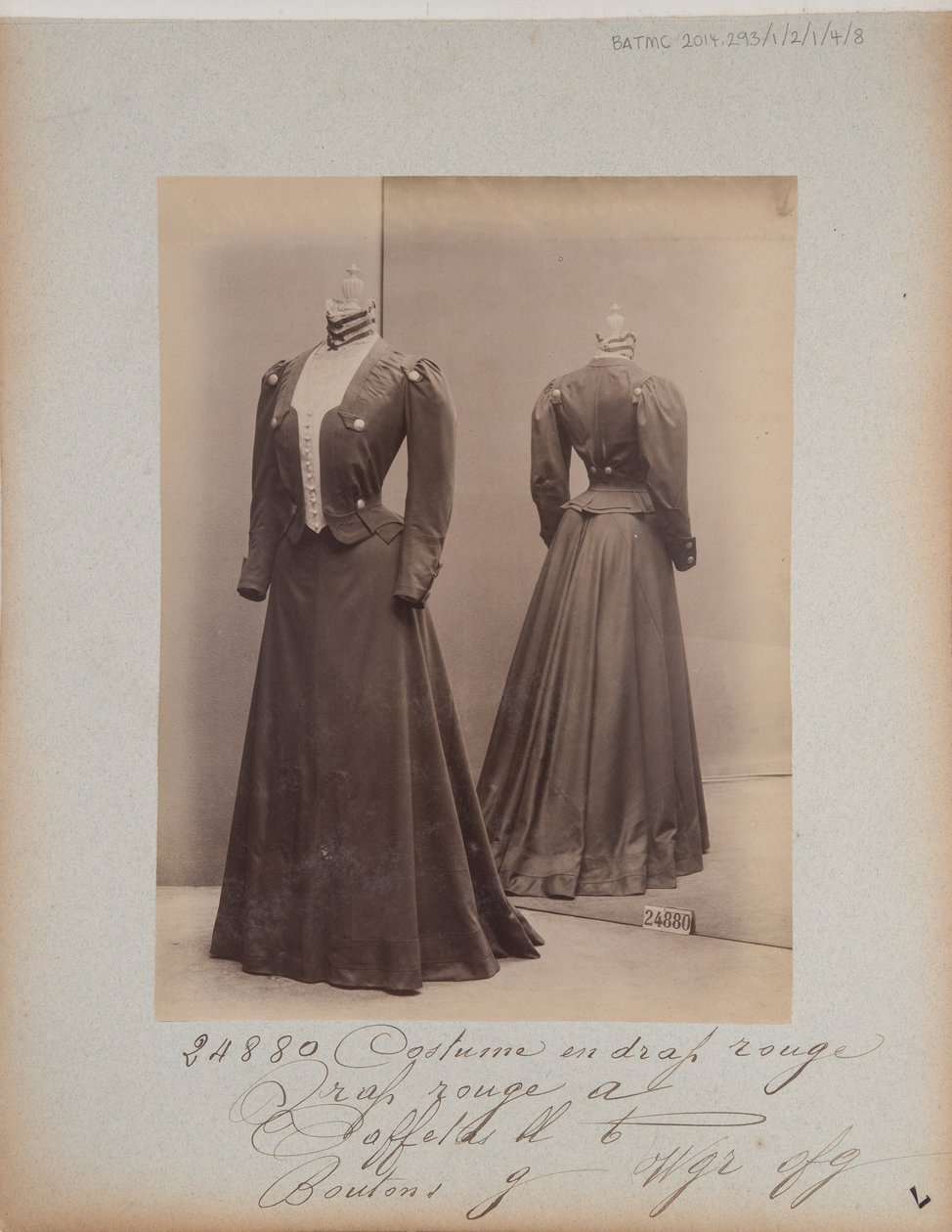 House of Worth, Costume by Photographer French