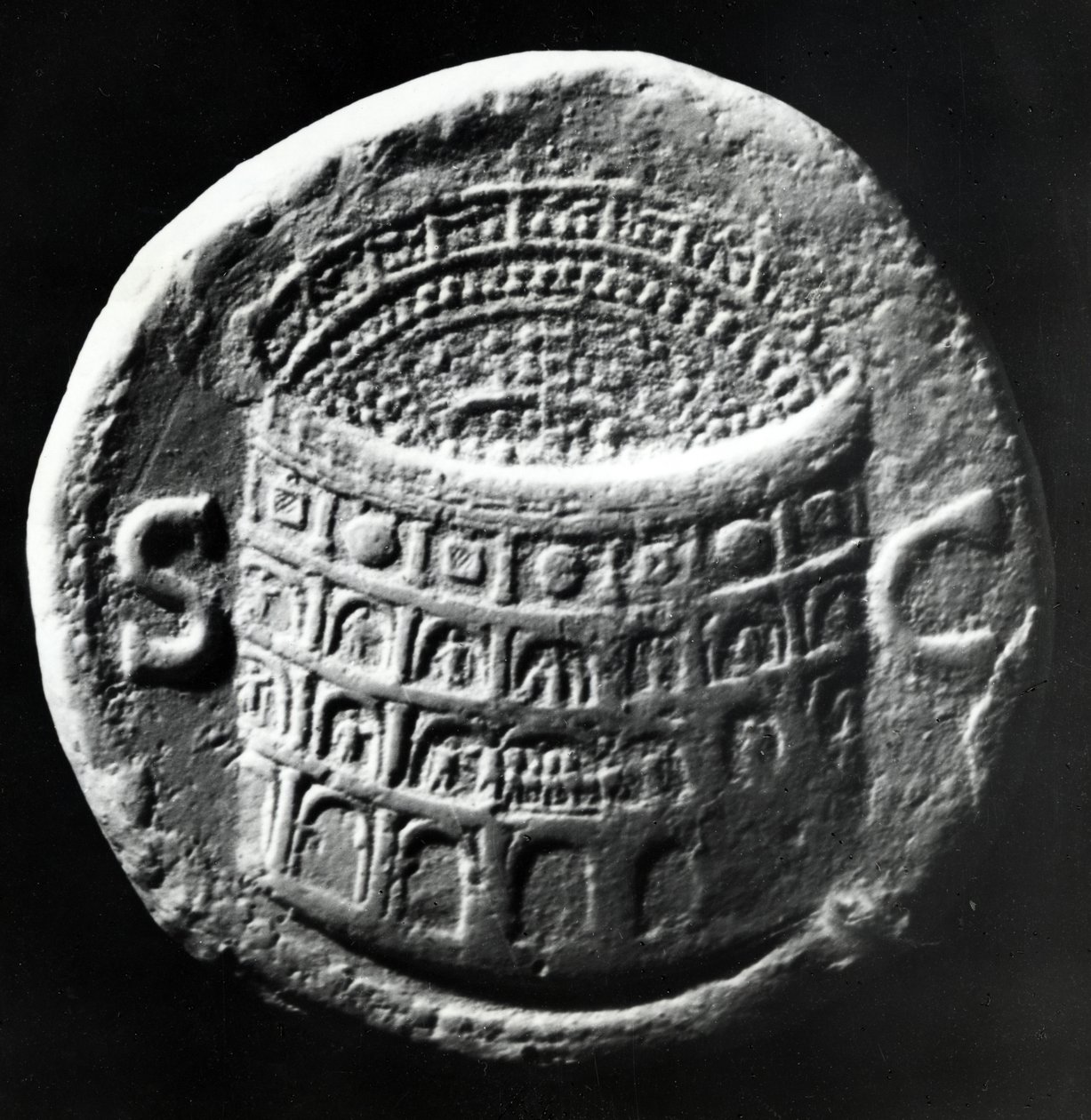 Brass Sestertius showing an aerial view of the Colosseum, c.80-81 AD by Roman