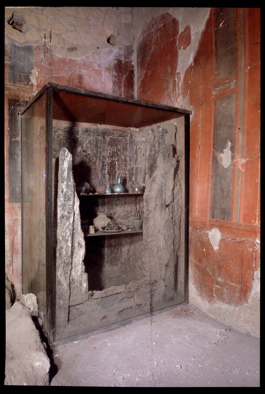 Carbonized wardrobe, Casa a Graticcio (5th century BC-1st century AD) by Roman Roman