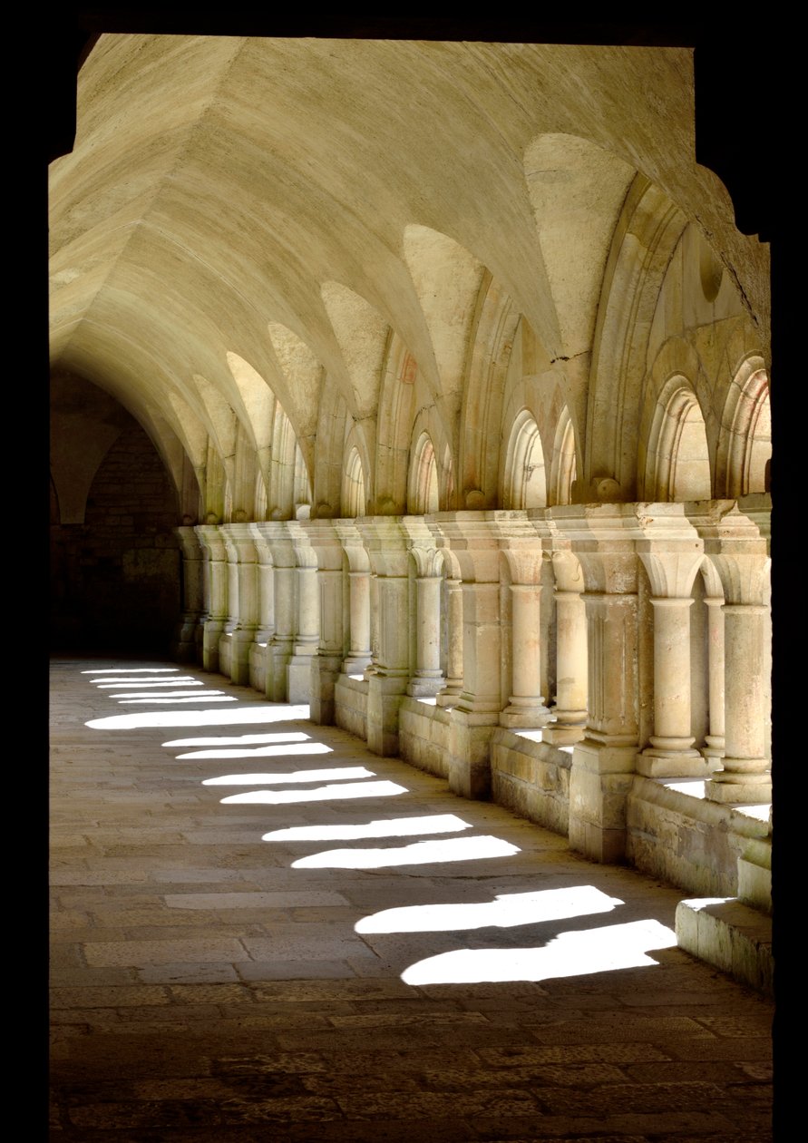 Romanesque architecture: gallery of the cloister of the Cistercian ...