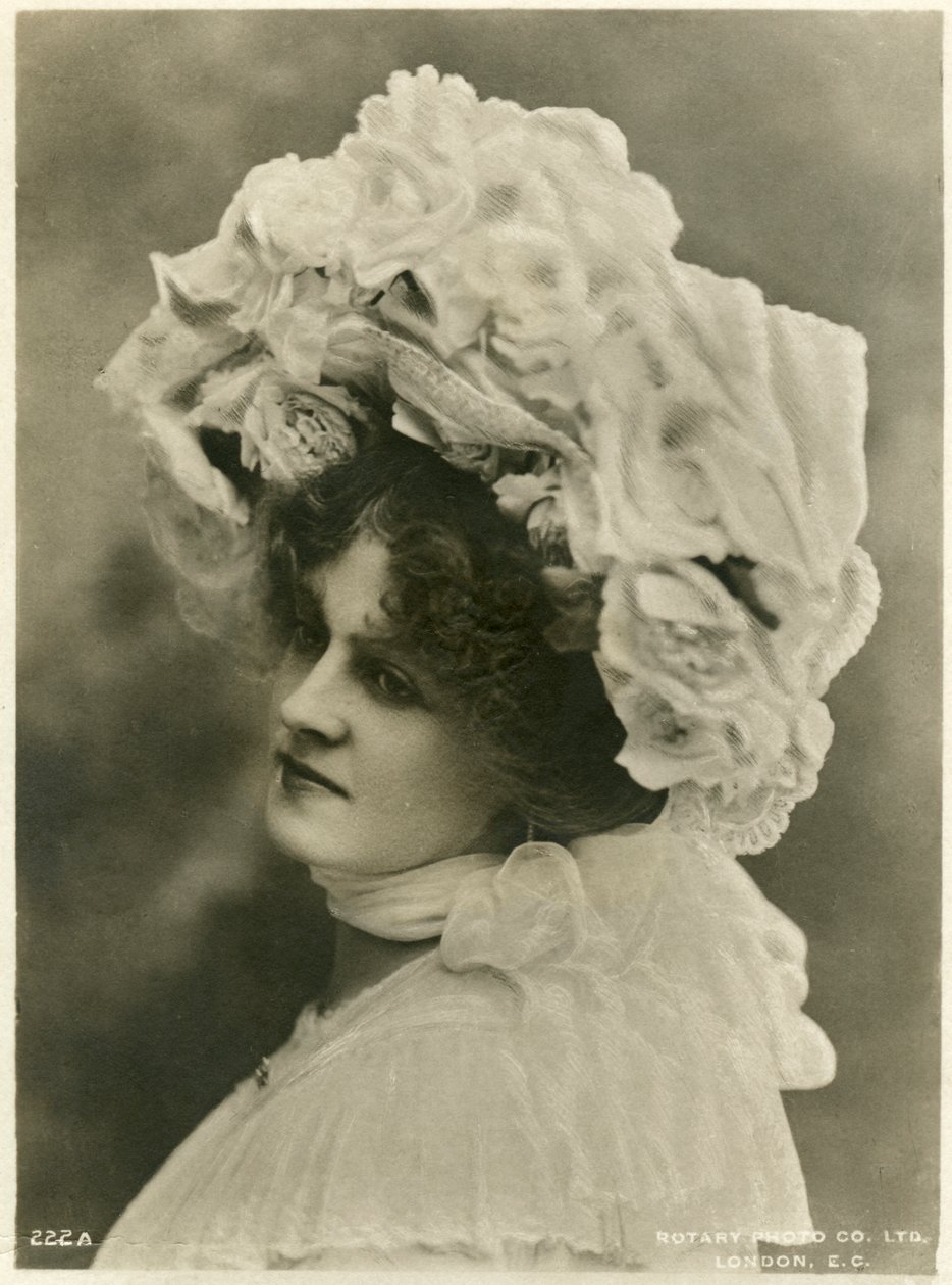 Marie Studholme, British actress by Rotary Photo