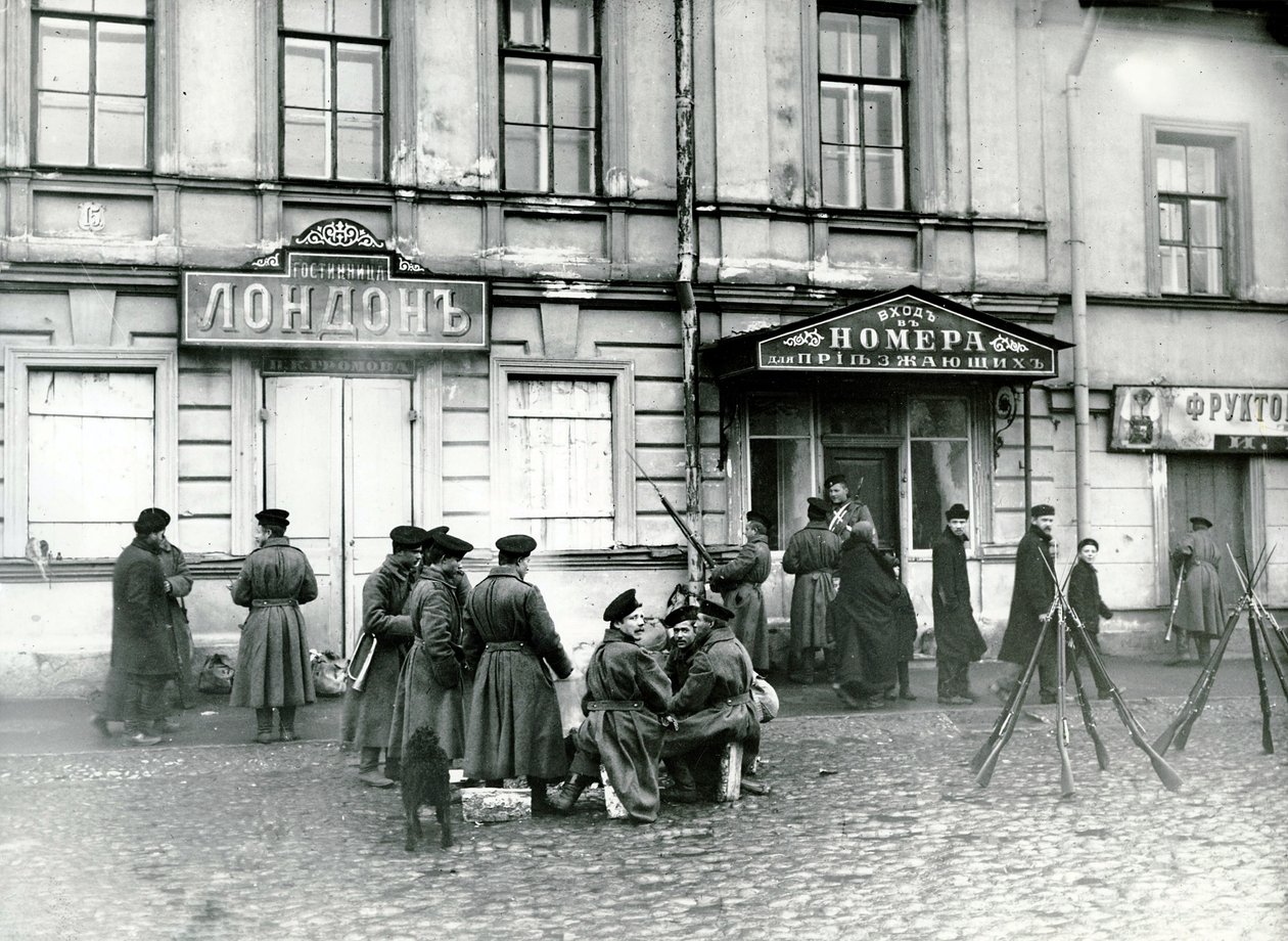 Militiamen in a St Petersburg street, October 17, 1905 by Russian Photographer