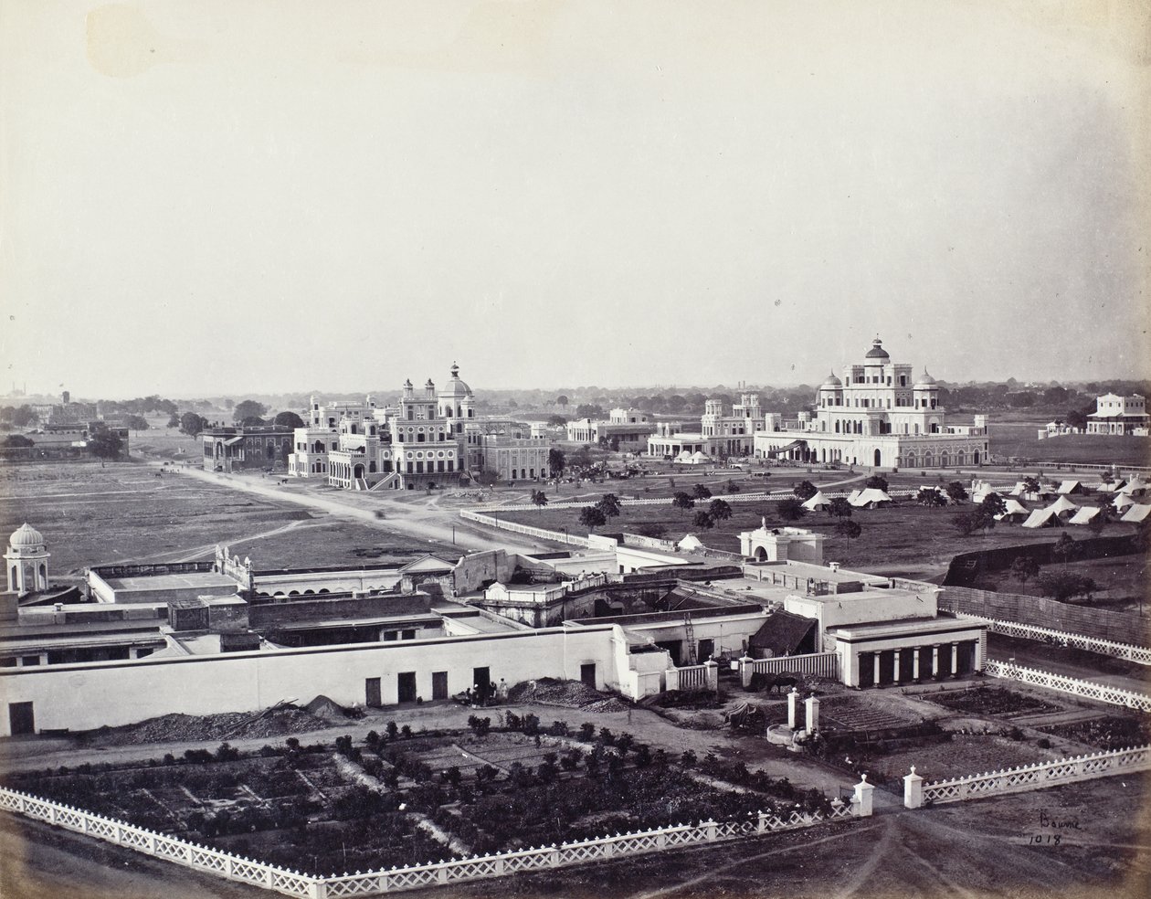View of the Chattar Manzil Palace Complex by Samuel Bourne