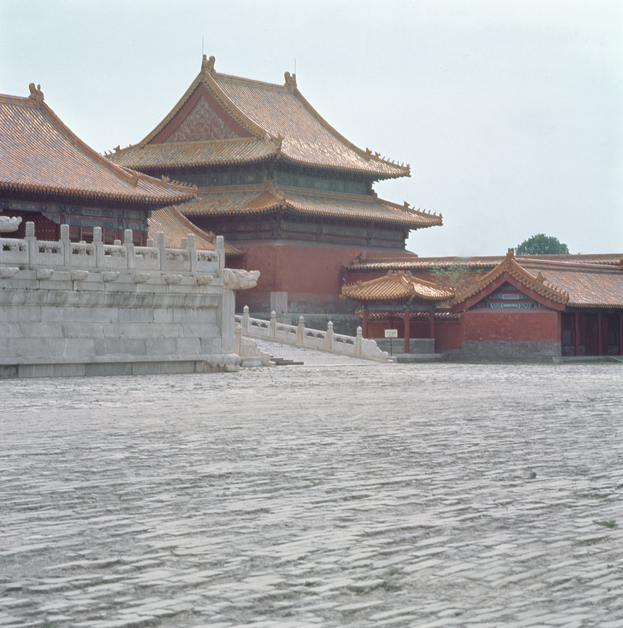 Double-eaved pavilion and marble terrace, Ming Dynasty by School Chinese