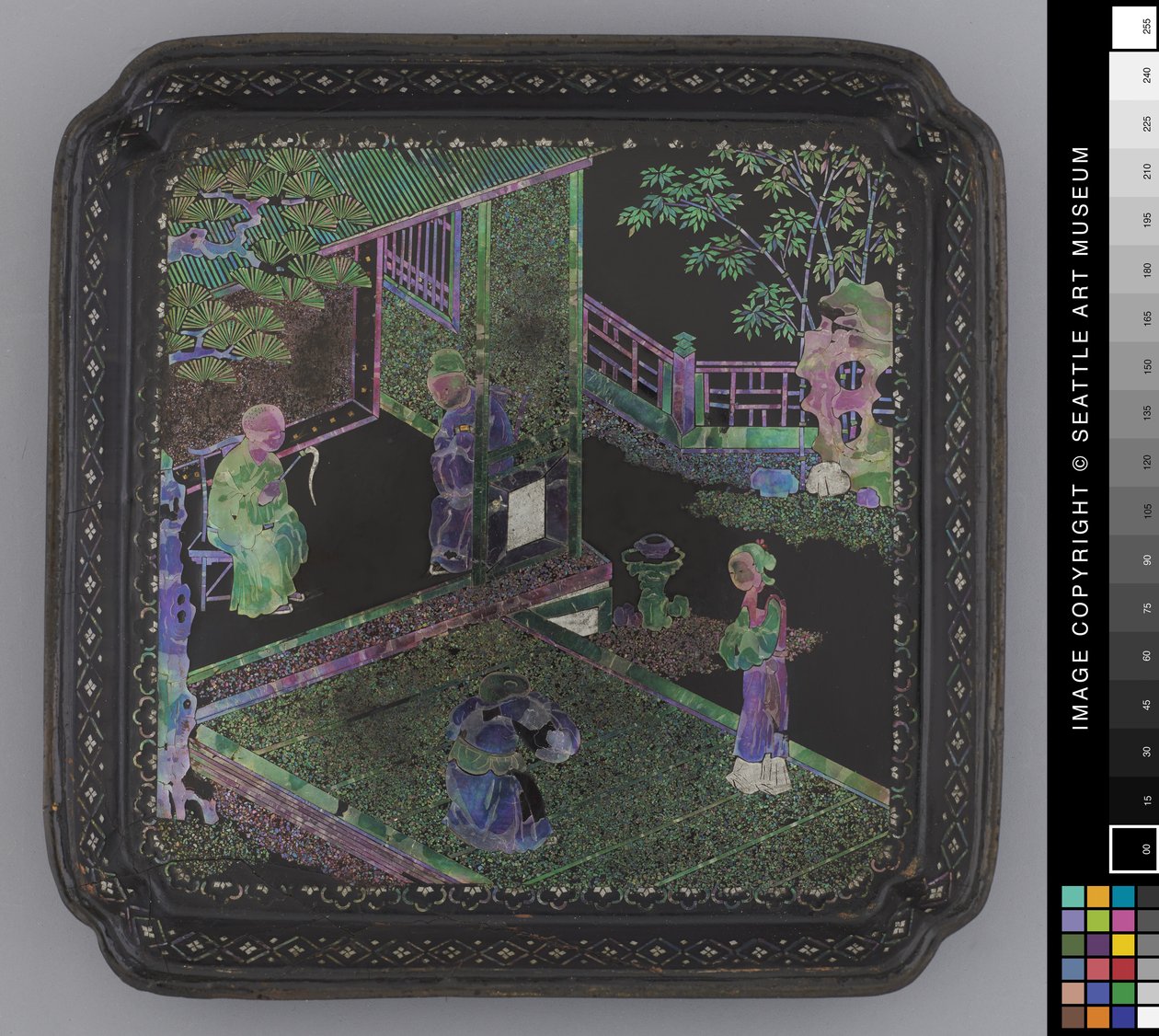 Small plate, late 18th century by School Chinese